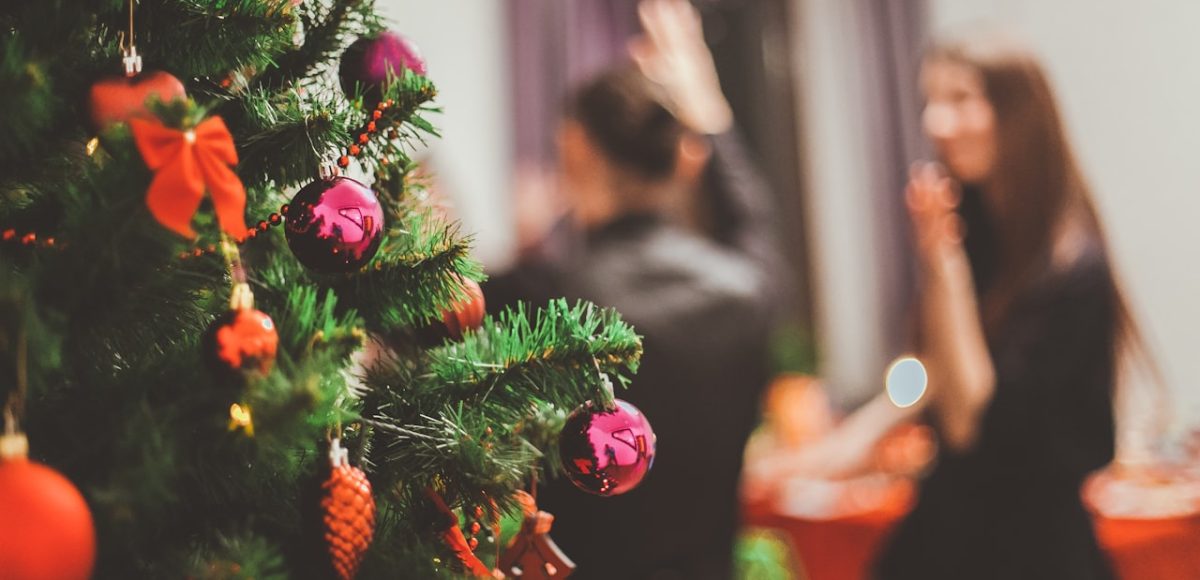Que faire pendant le repas de Noël ? Des idées d’activités festives pour un repas inoubliable !